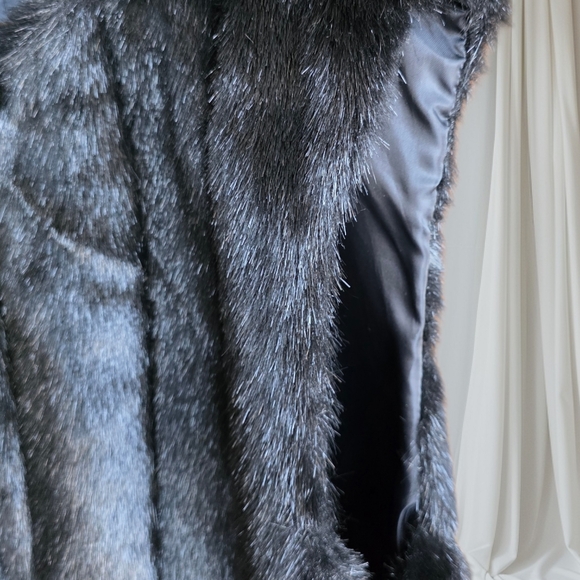 2 Pc Denim Jacket & Removable Faux Fur Liner Vest XL. - Picture 14 of 16